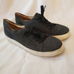 Naturalizer Crocodile Embossed Leather Sneakers Charcoal Gray Lace Up Womens 11